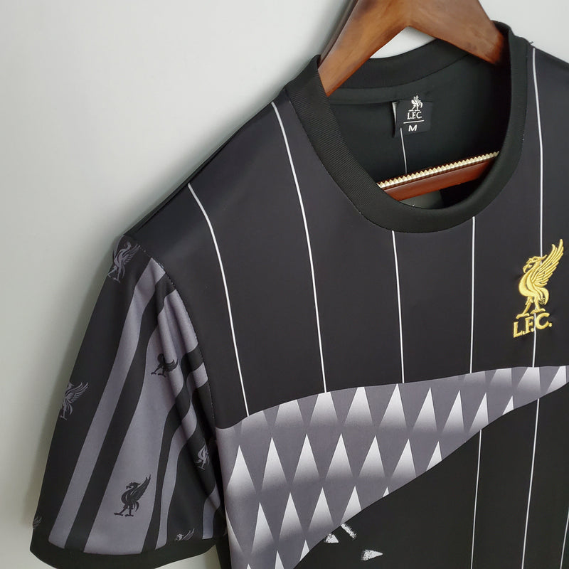 LIVERPOOL SPECIAL EDITION MAN (RETRO)