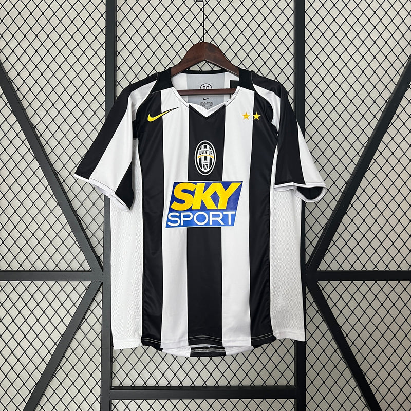 JUVENTUS I 04/05 MAN (RETRO)